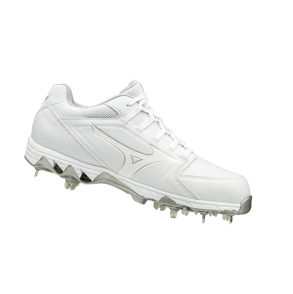 White Mizuno 9-spike Swift 6 Low Metal Women's Softball Cleats | 607-JACMWD