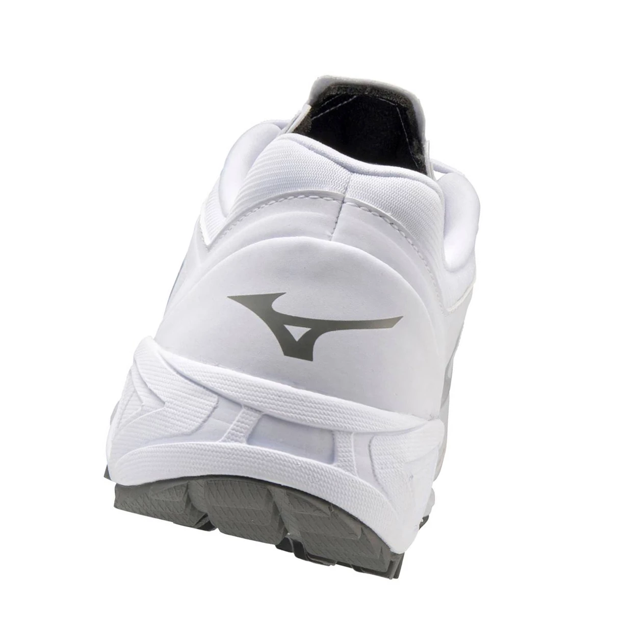 White Mizuno Dominant 3 All Surface Turf Women's Baseball Shoes | 857-OLXVWF