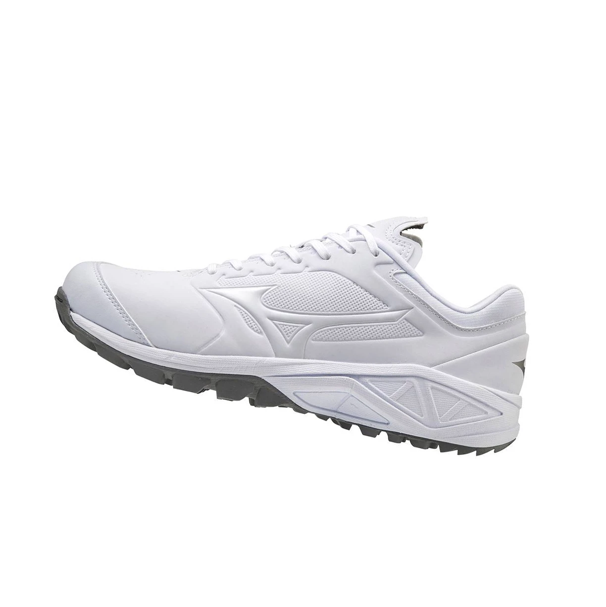 White Mizuno Dominant 3 All Surface Turf Women\'s Baseball Shoes | 857-OLXVWF